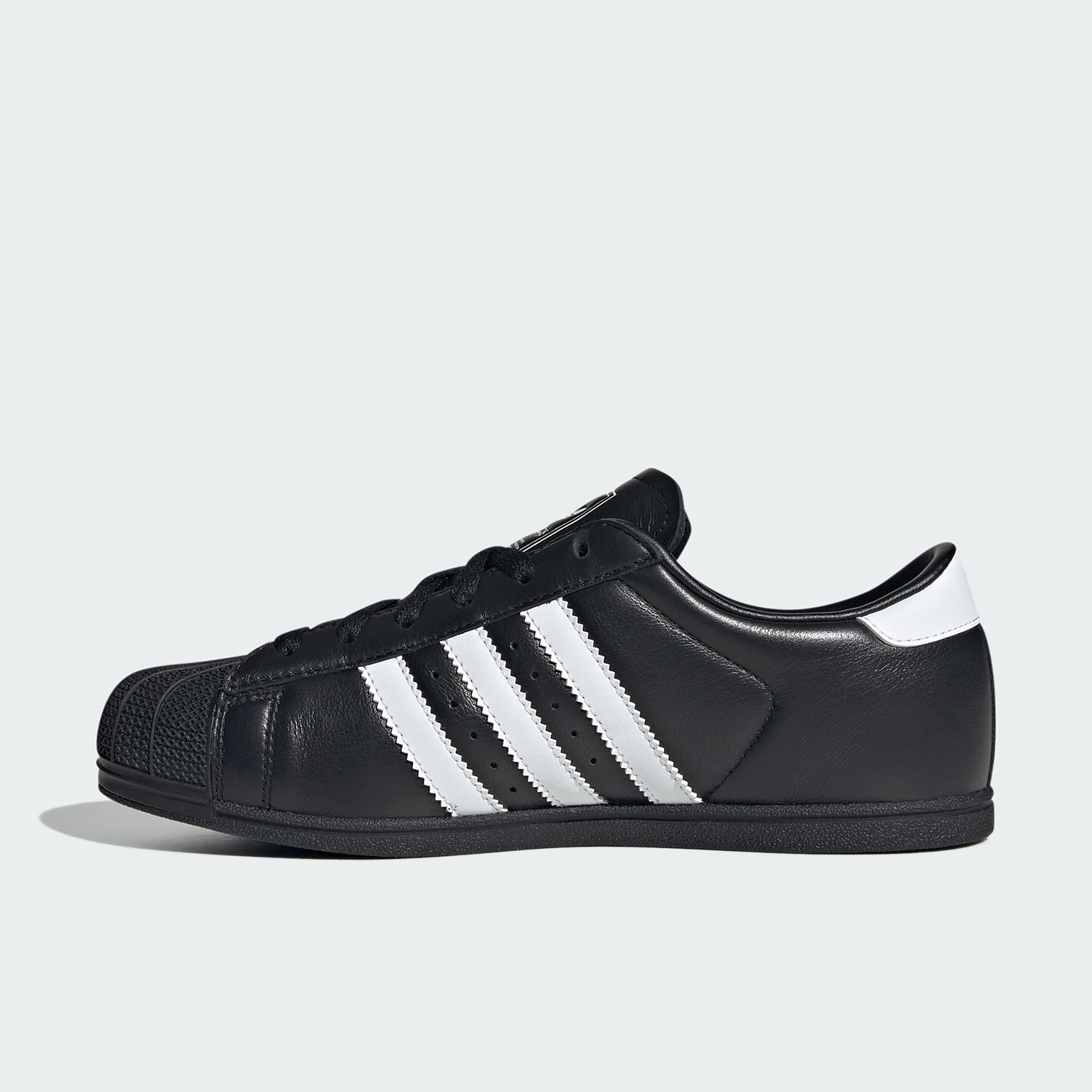 รองเท้ากีฬาและลำลองทรงเตี้ยสำห - Adidas Shoes Superstar บทวิจารณ์และราคา